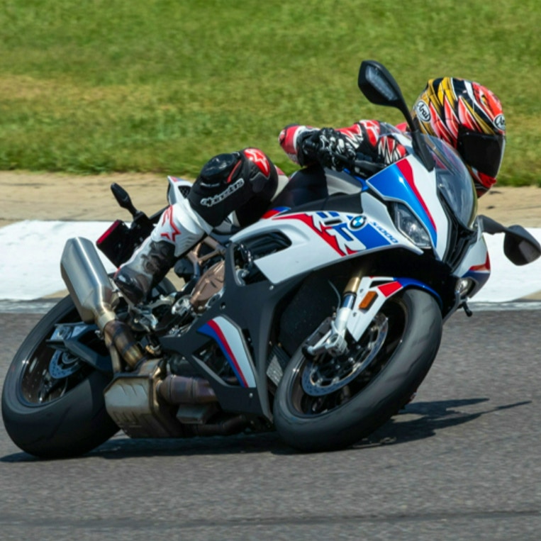 BMW S1000RR Slide